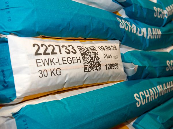 Paper bags printed with Markoprint integra PP 108 inkjet printer