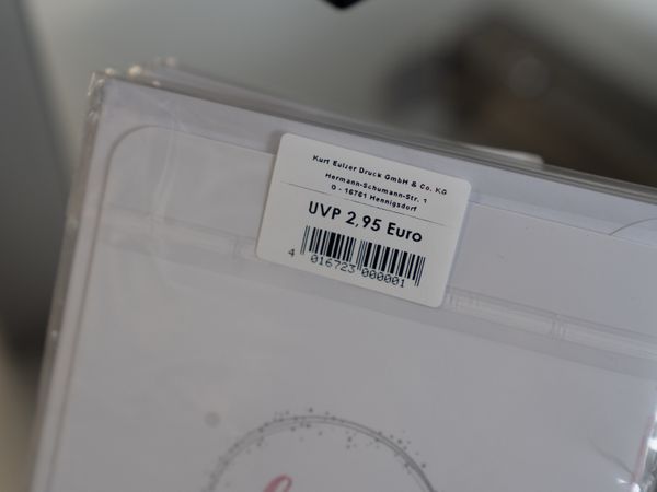 Label on packing foil 1