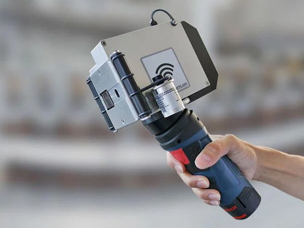 The Markoprint X1JET HandHold inkjet printer is lightweight and compact