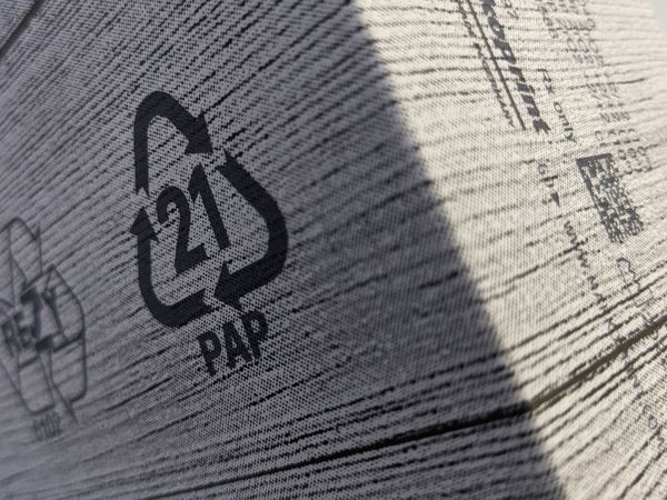 Carton printed with Markoprint integra Singular 108 inkjet printer