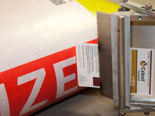 Alpha Compact labeling on plastic bag 2