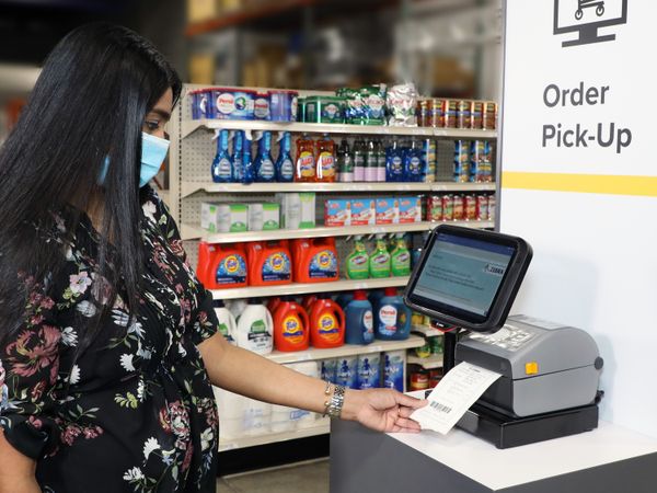 Zebra ZD421 printer for self-checkout in the retail sector