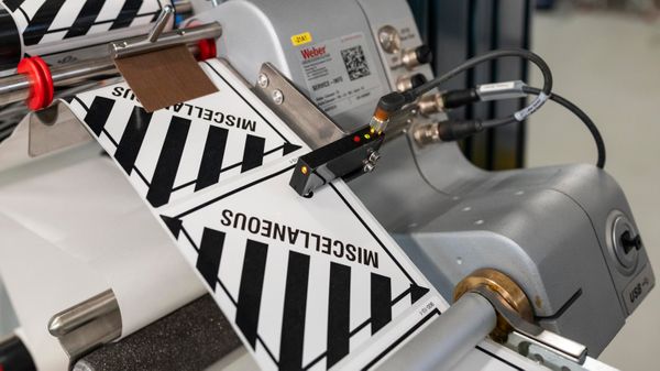 Alpha Compact label recognition