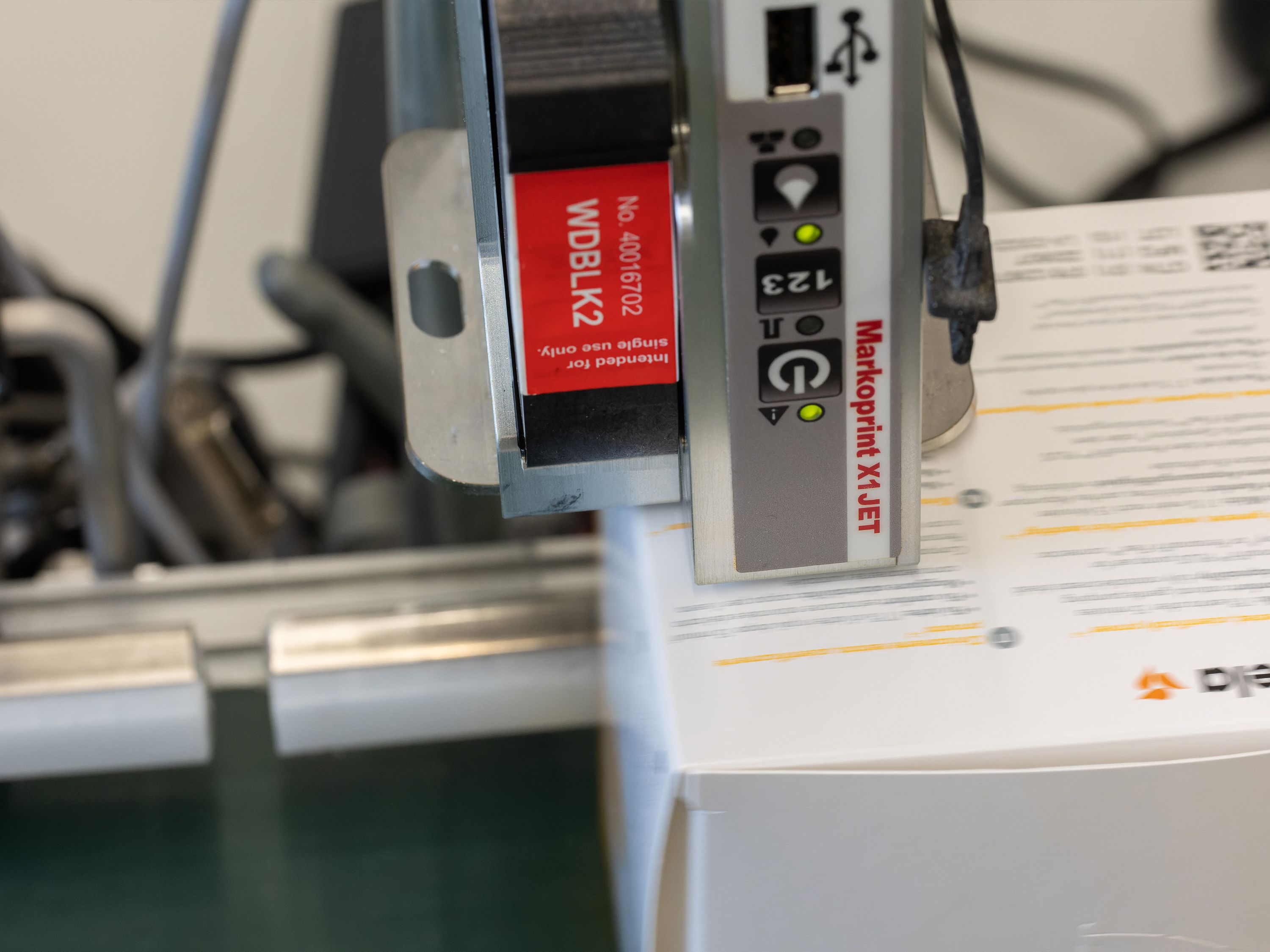 Folding carton for pharmaceuticals printed with Markoprint X1JET HP Premium inkjet printer